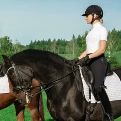 Irideon Women's Ciara Short Sleeve IceFil Show Shirt - White/Energy Blue